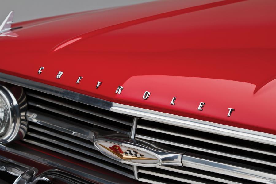  Chevrolet Impala 348 Special Turbo-Thrust Convertible 1960 года  (фото 16 из 26)